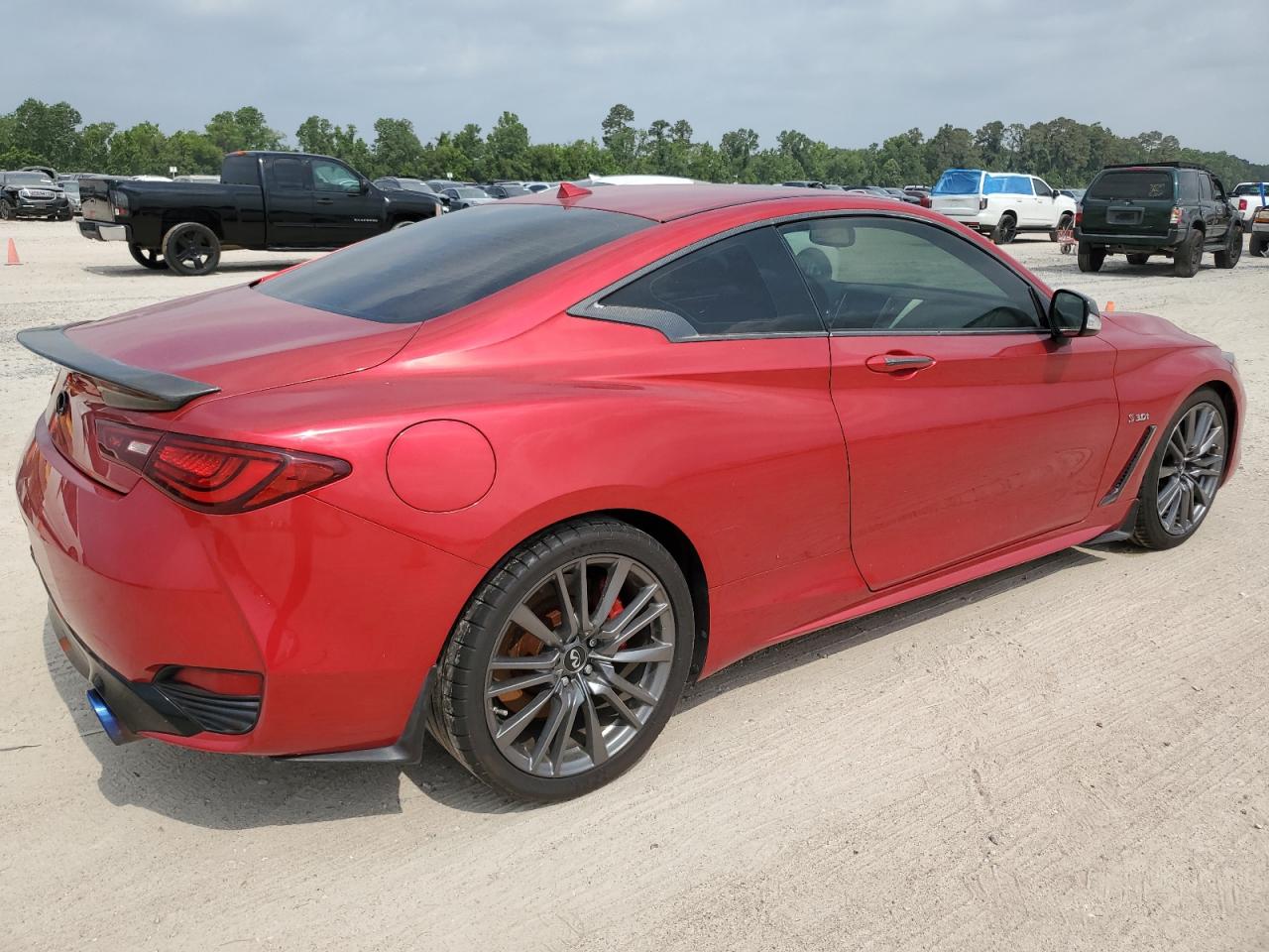 JN1FV7EK4HM610859 2017 Infiniti Q60 Red Sport 400