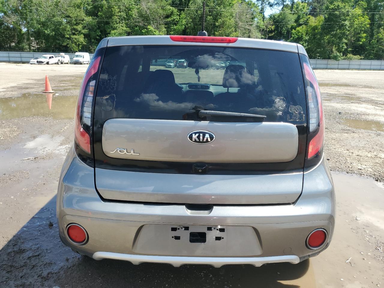 KNDJP3A56H7438262 2017 Kia Soul +