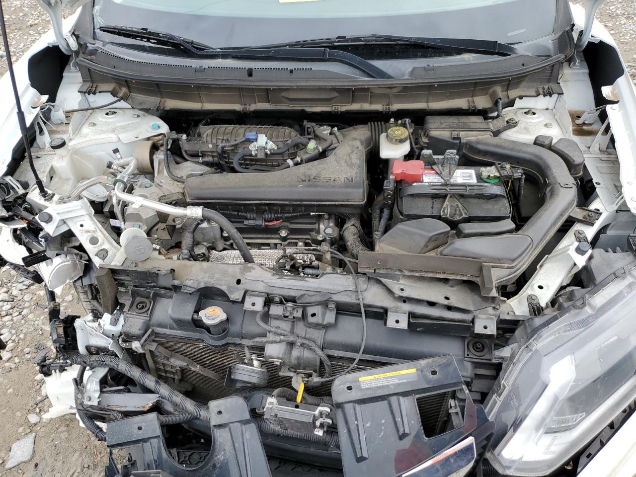 KNMAT2MT3JP606414 2018 Nissan Rogue S