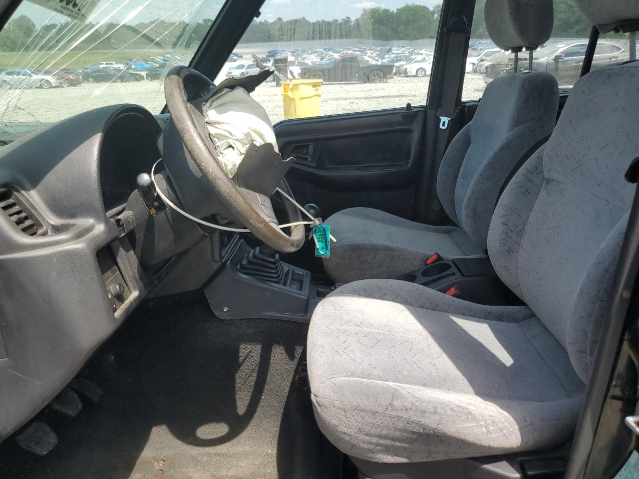 2CNBE1365W6906639 1998 Chevrolet Tracker