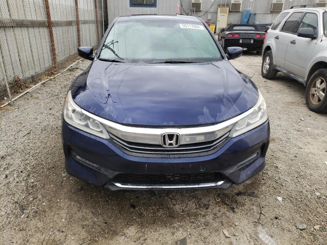 1HGCR2F5XHA155048 2017 Honda Accord Sport