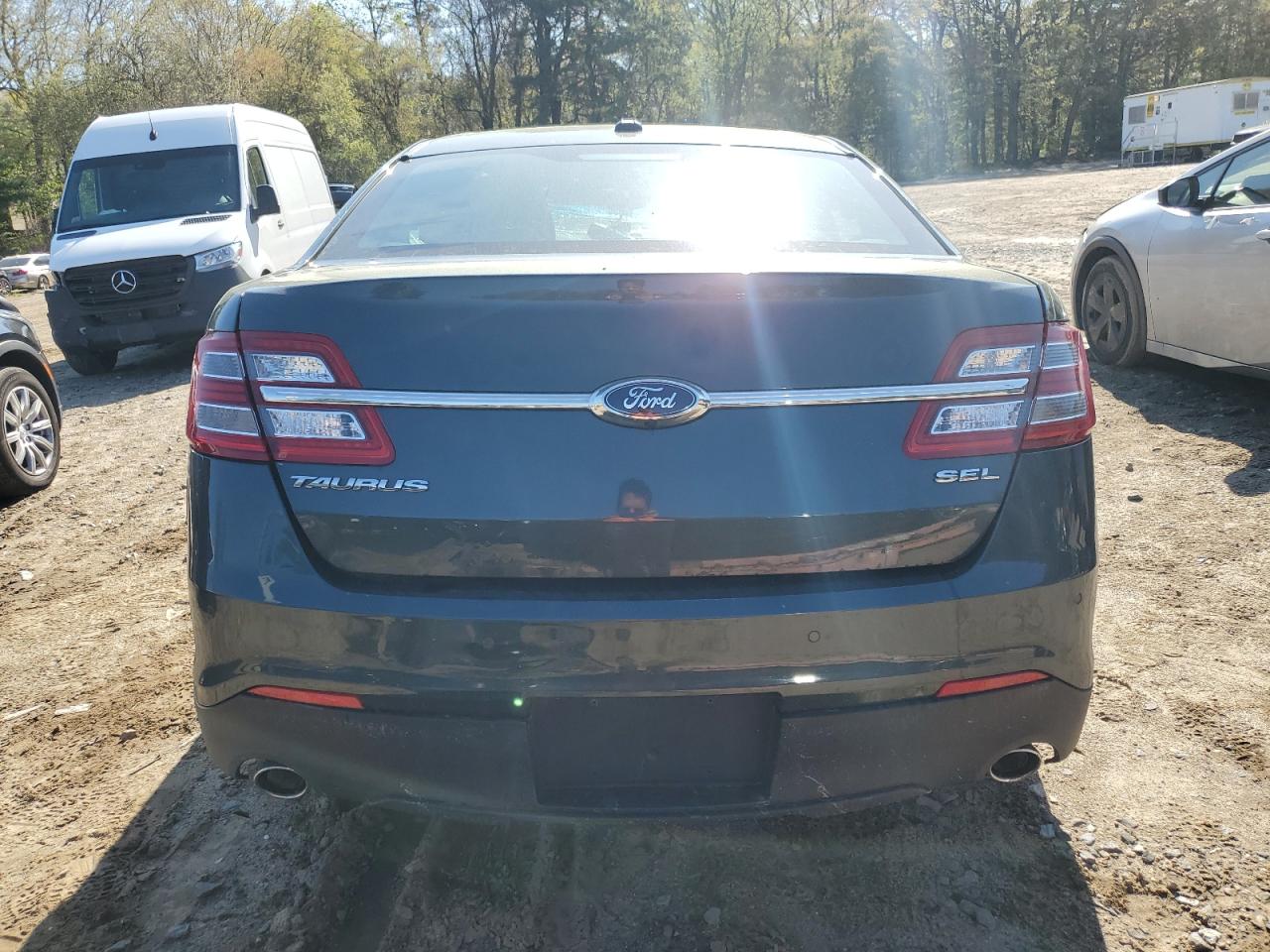 1FAHP2E86GG112947 2016 Ford Taurus Sel