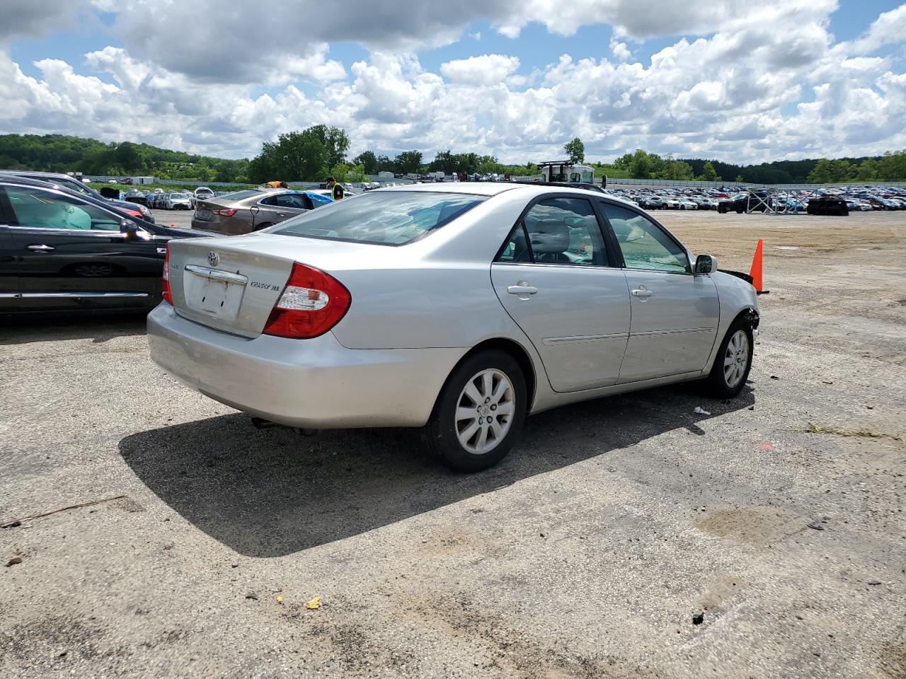 4T1BE30K04U915485 2004 Toyota Camry Le