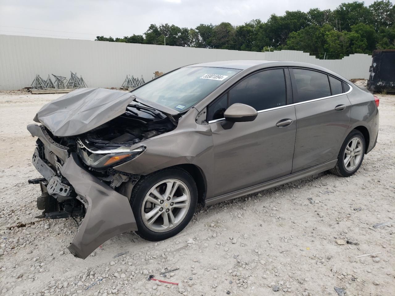 1G1BE5SM0J7122656 2018 Chevrolet Cruze Lt