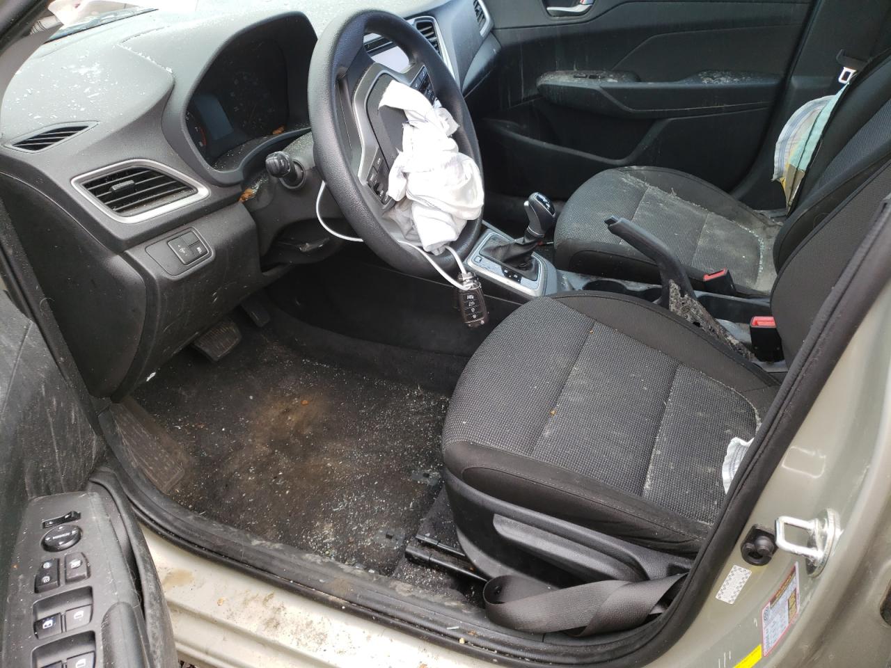 3KPC24A62LE112764 2020 Hyundai Accent Se