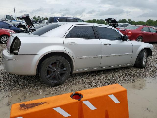 2005 Chrysler 300 Touring VIN: 2C3JA53G75H500669 Lot: 54723404