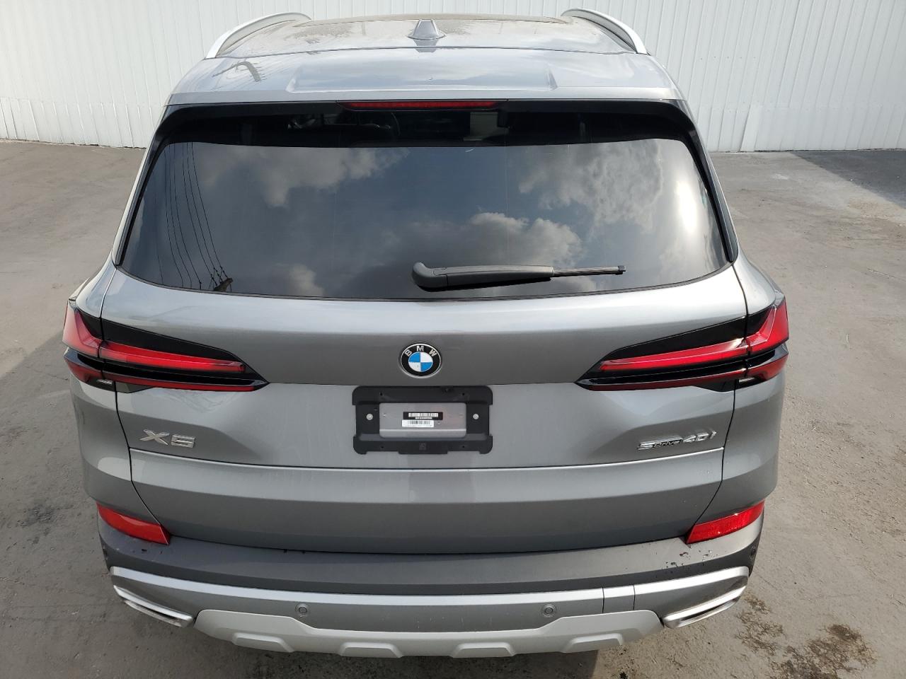 5UX13EU00R9T35883 2024 BMW X5 Sdrive 40I