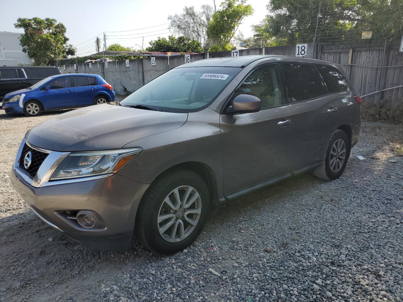 2014 Nissan Pathfinder S vin: 5N1AR2MN3EC728120