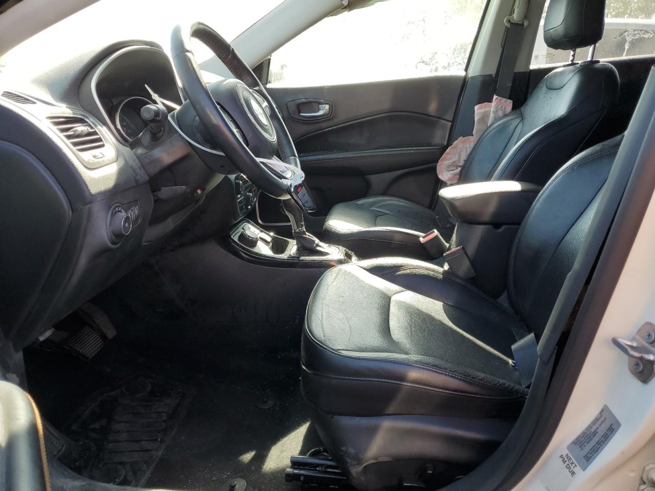 3C4NJDCB7HT680453 2017 Jeep Compass Limited