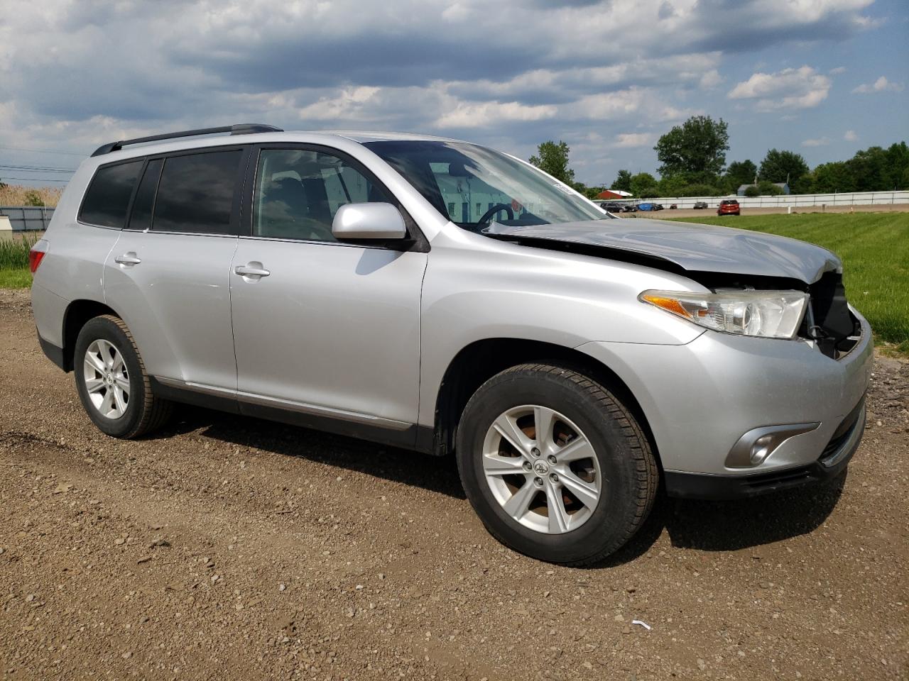 5TDBK3EH6CS111141 2012 Toyota Highlander Base