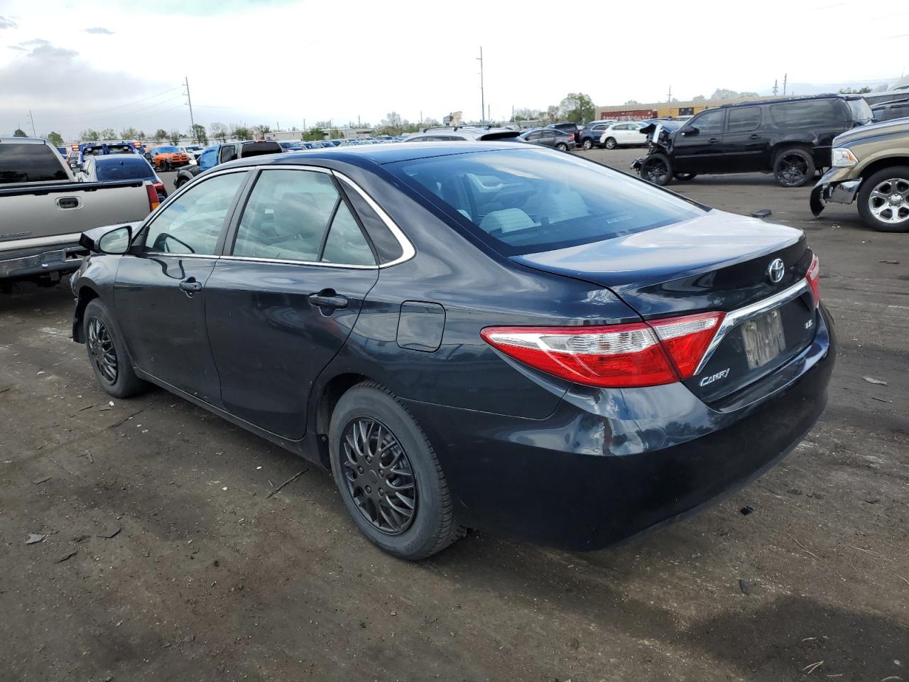 2017 Toyota Camry Le vin: 4T1BF1FK7HU414544