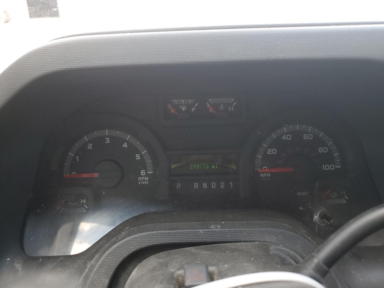 1FBNE3BL7BDA55562 2011 Ford Econoline E350 Super Duty Wagon