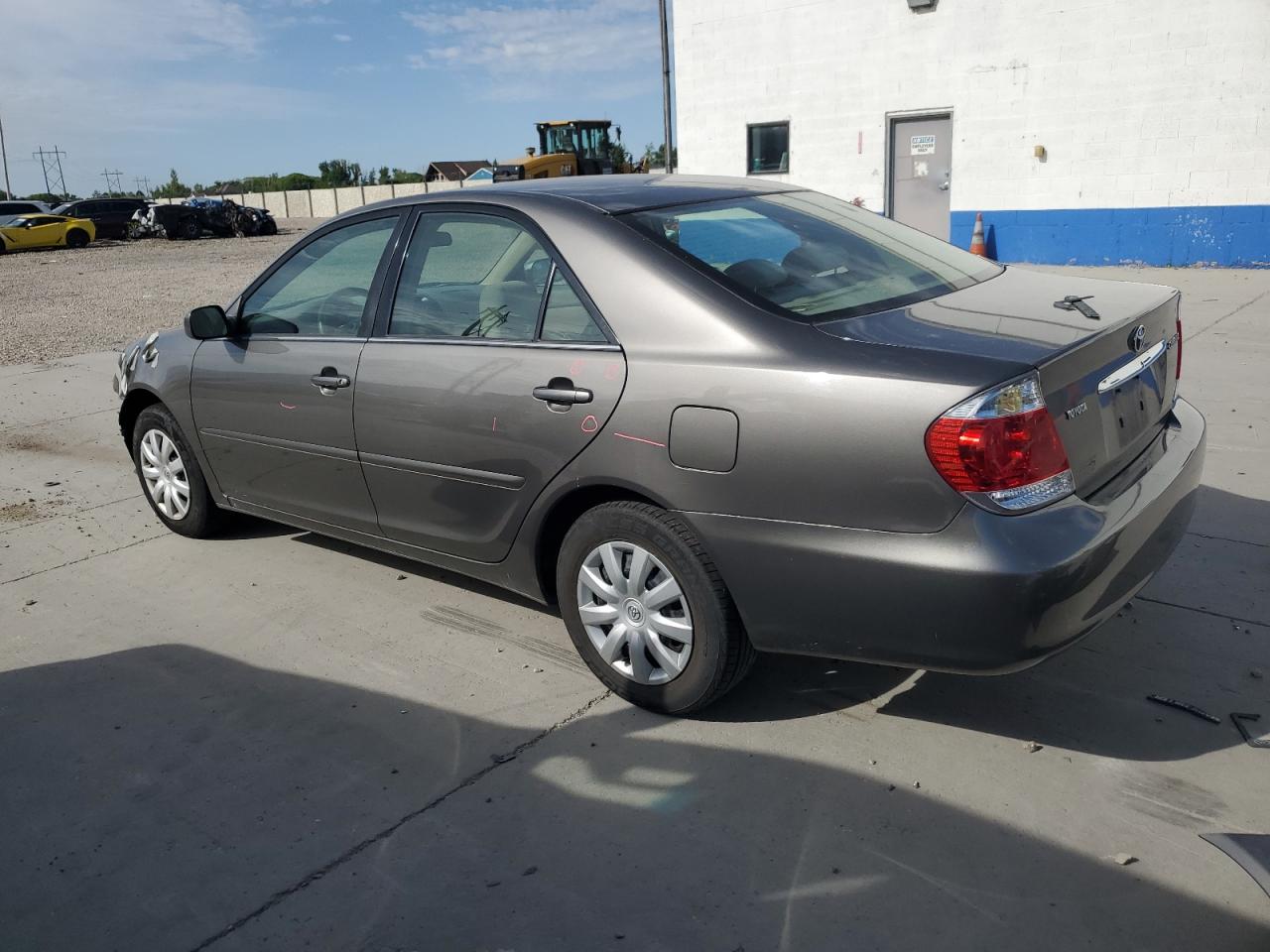 4T1BE32K85U517326 2005 Toyota Camry Le