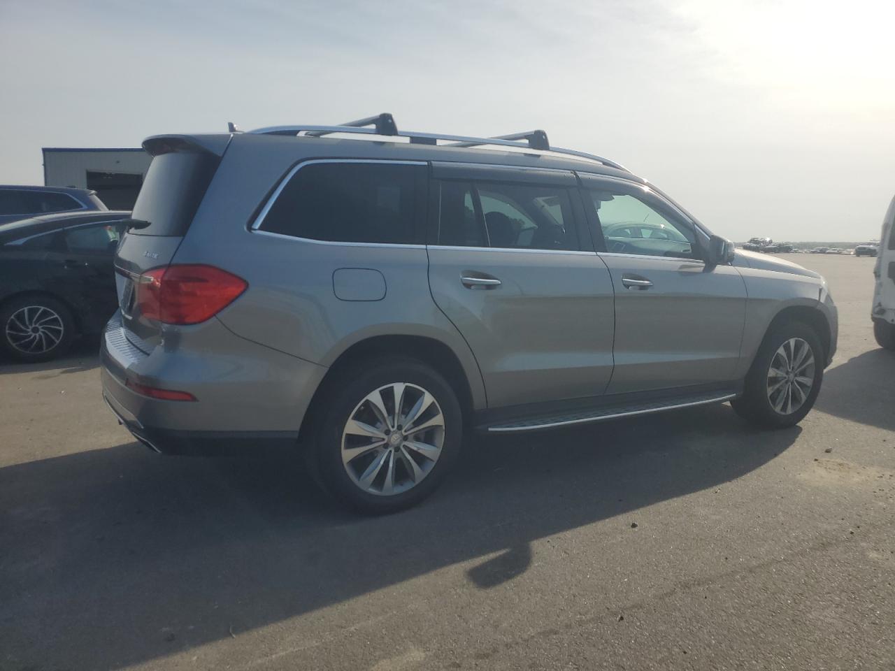 2014 Mercedes-Benz Gl 450 4Matic vin: 4JGDF7CE1EA390085