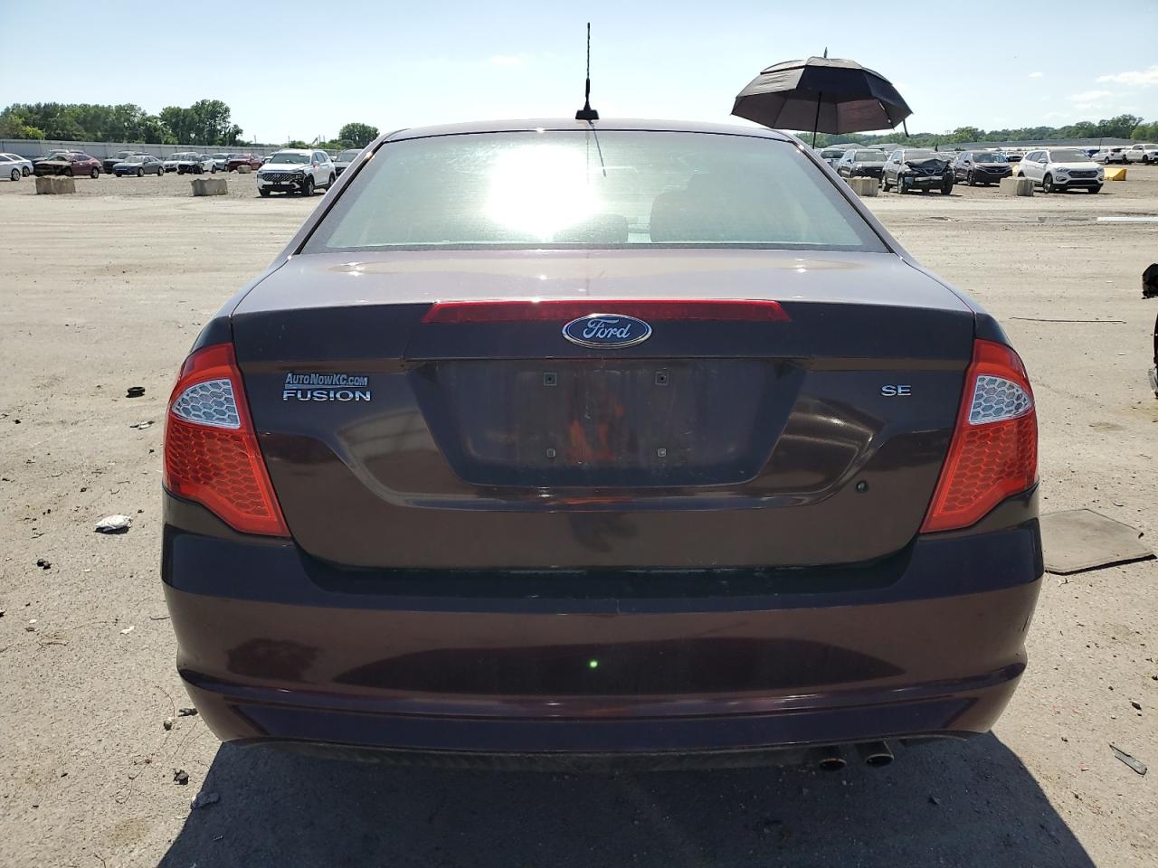 3FAHP0HA2BR165276 2011 Ford Fusion Se
