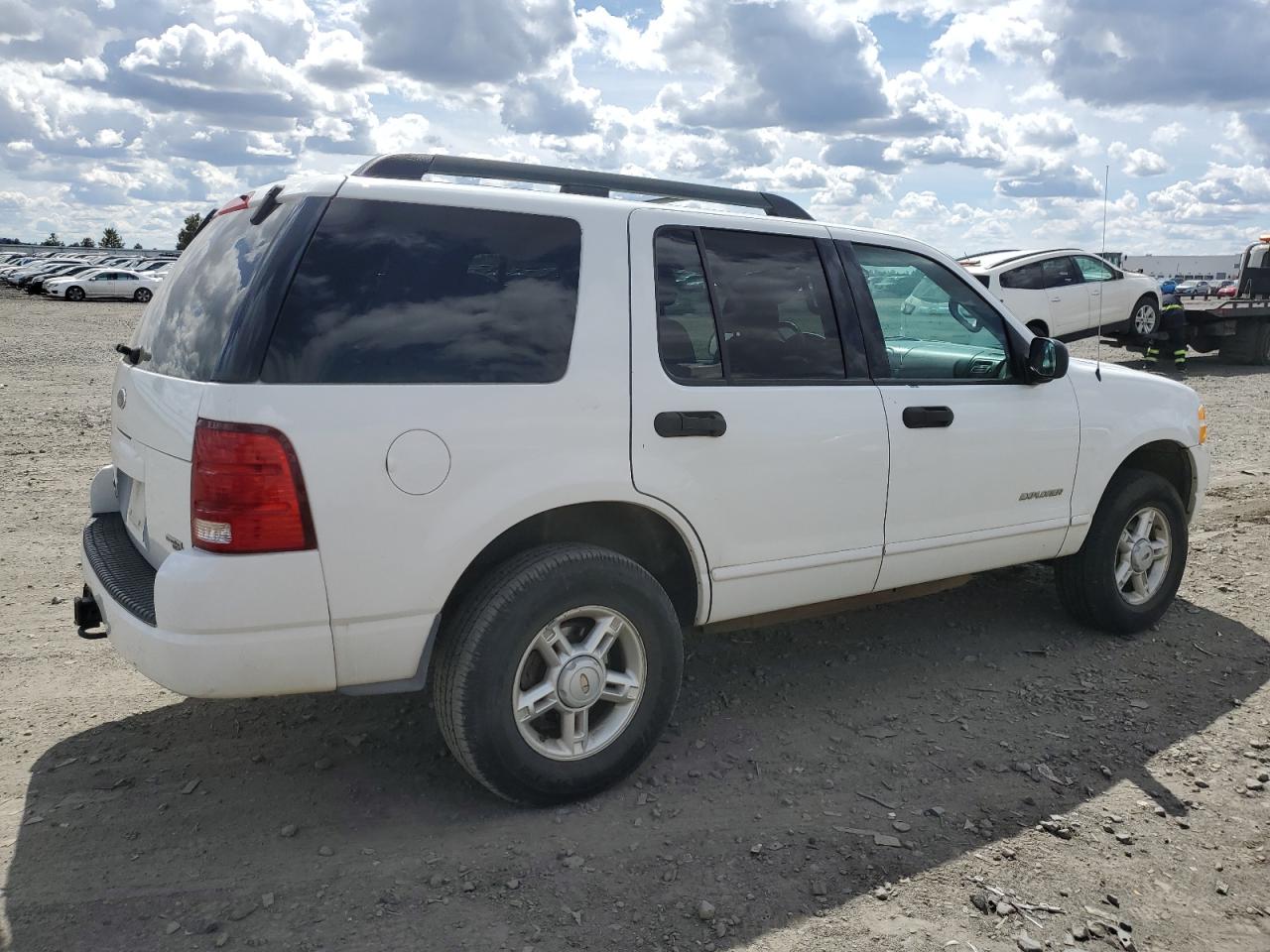 1FMZU73K15UB17342 2005 Ford Explorer Xlt