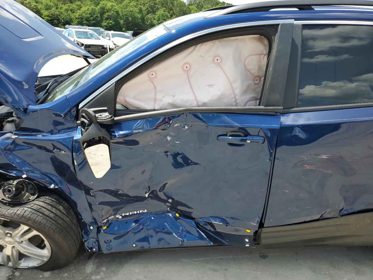 3GKALMEV8NL261852 2022 GMC Terrain Sle