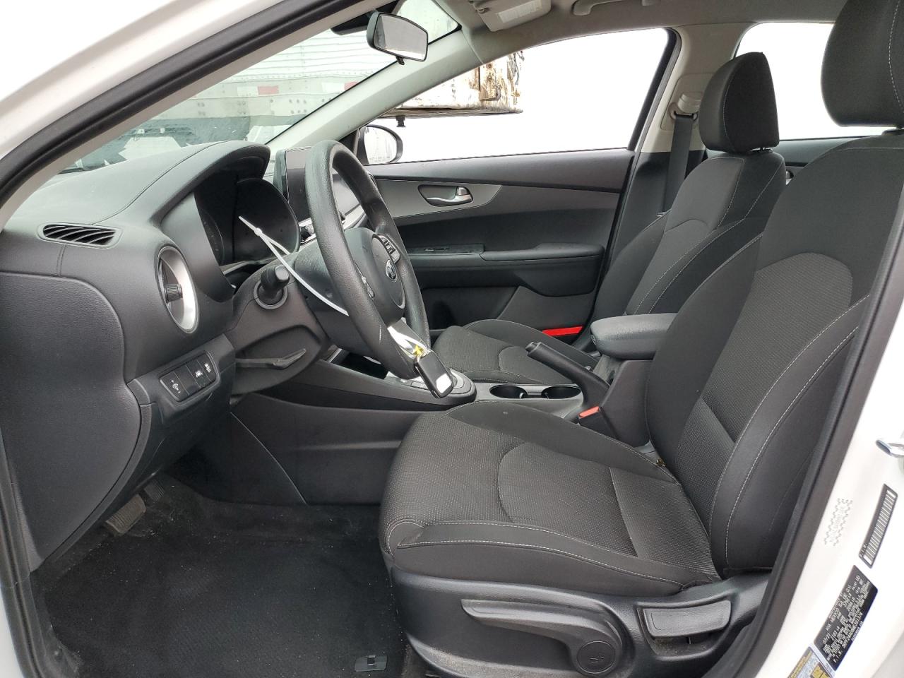 3KPF24AD6ME391374 2021 Kia Forte Fe