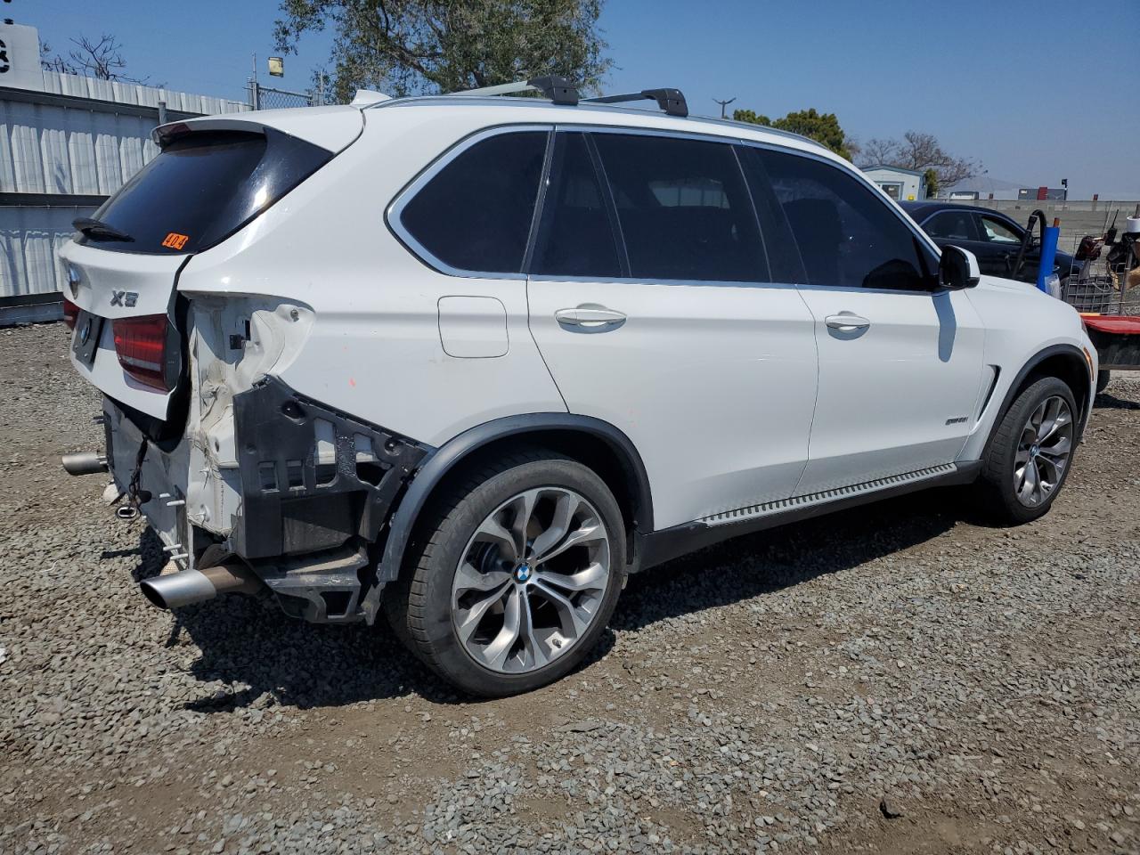 5UXKR2C51H0U17851 2017 BMW X5 Sdrive35I