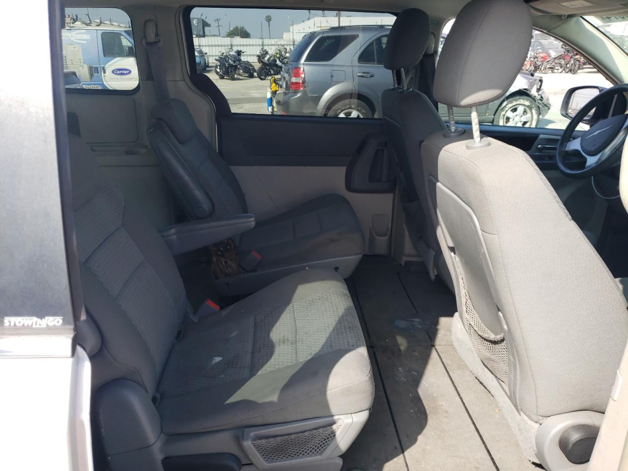 2A4RR5D17AR155756 2010 Chrysler Town & Country Touring