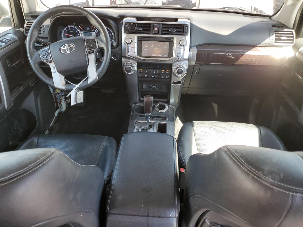 JTEBU5JRXK5638636 2019 Toyota 4Runner Sr5