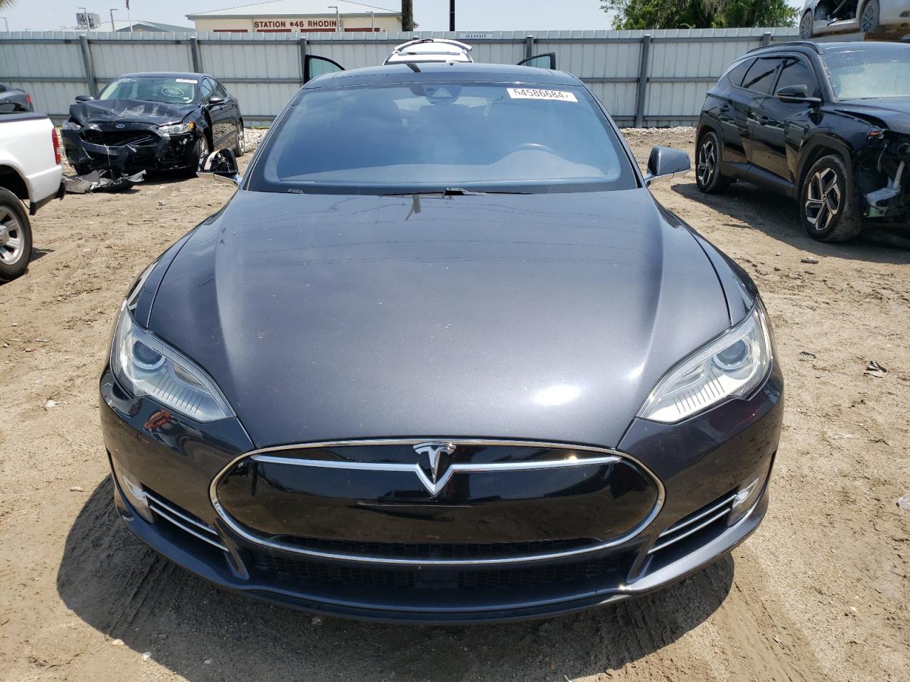 5YJSA1E2XFF109534 2015 Tesla Model S