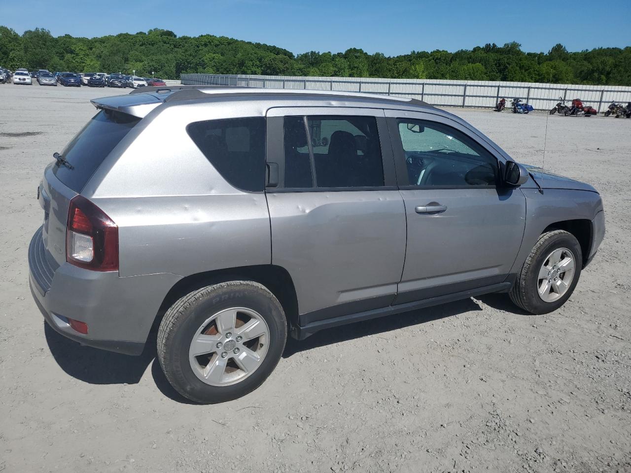 1C4NJCEA8HD115567 2017 Jeep Compass Latitude