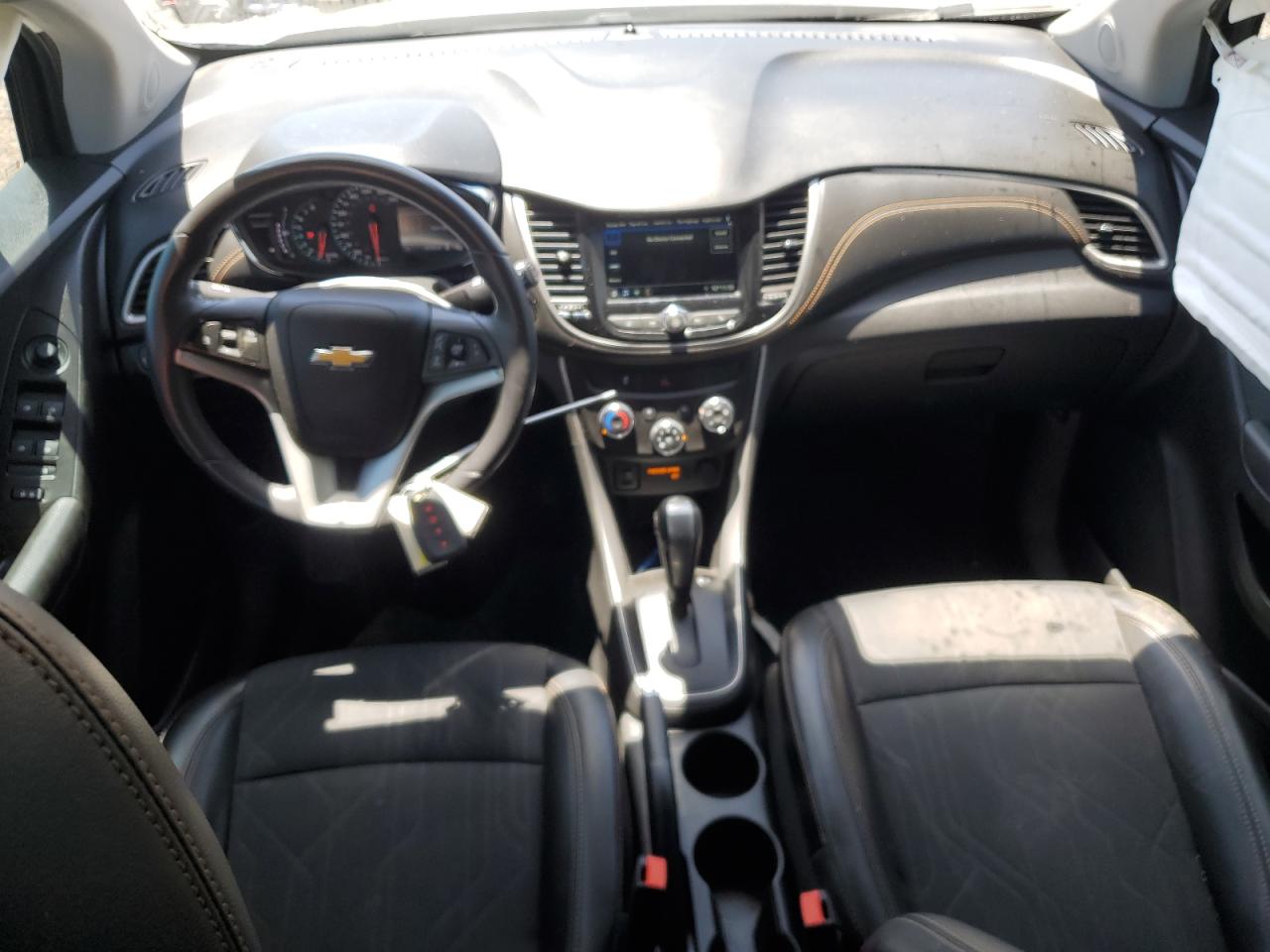 KL7CJLSB2KB730216 2019 Chevrolet Trax 1Lt