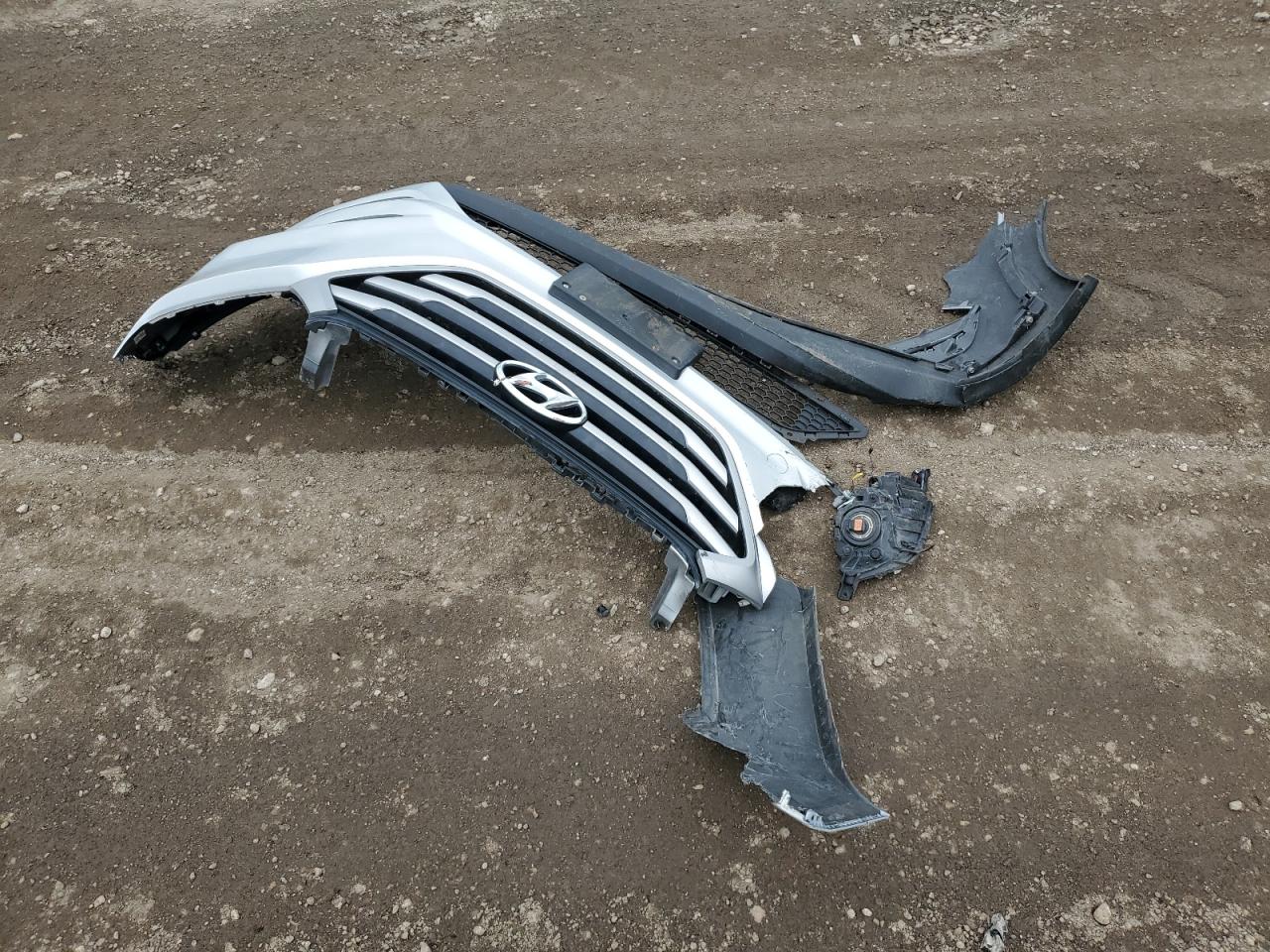 KM8J33A48JU676717 2018 Hyundai Tucson Sel