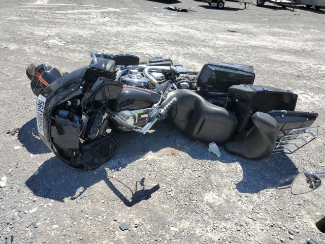 2011 HARLEY-DAVIDSON FLTRU 1HD1KGM19BB629191