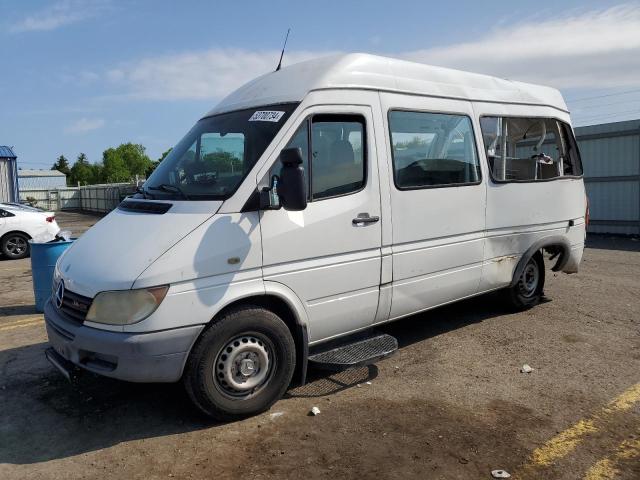 Lot #2572118986 2006 DODGE SPRINTER 2 salvage car