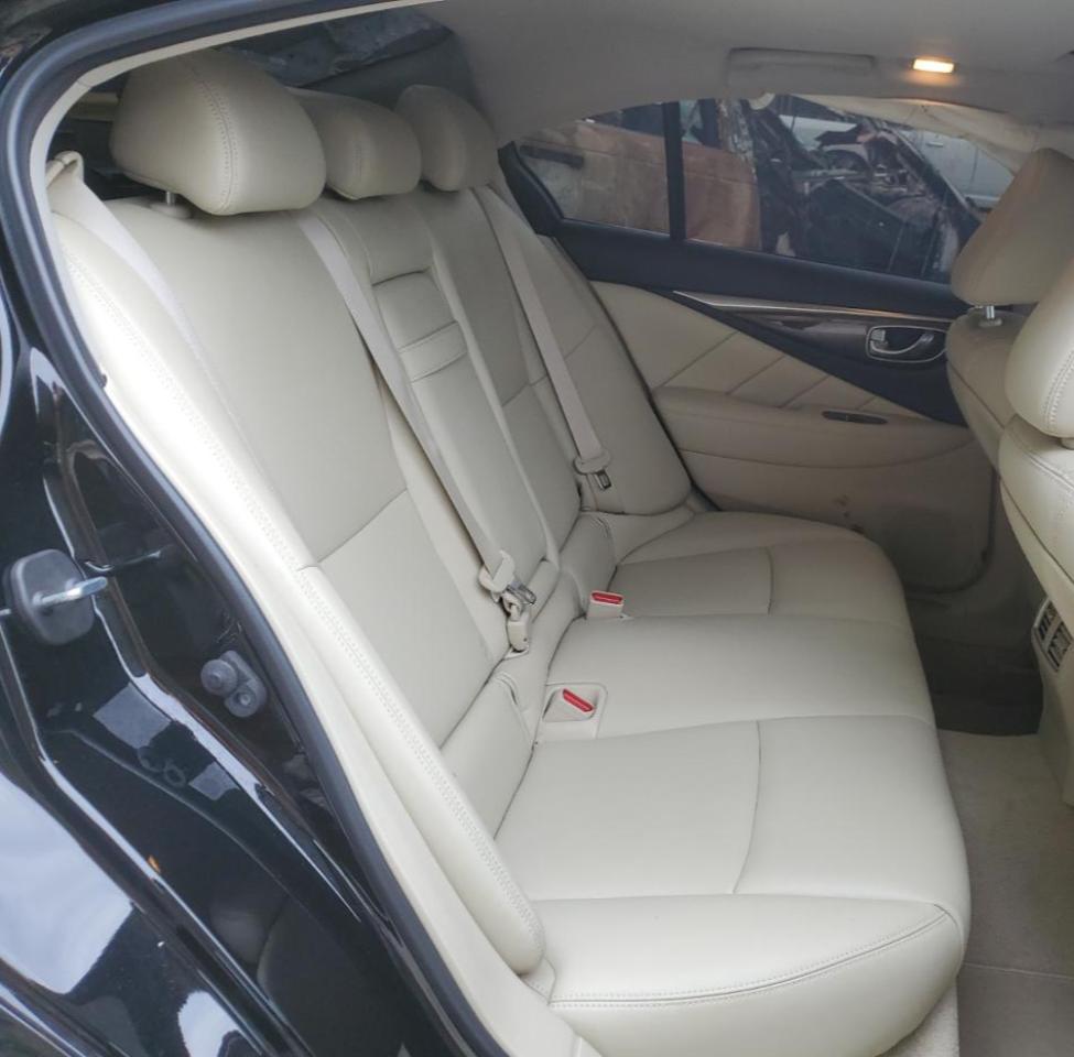 JN1EV7AR6KM554736 2019 Infiniti Q50 Luxe