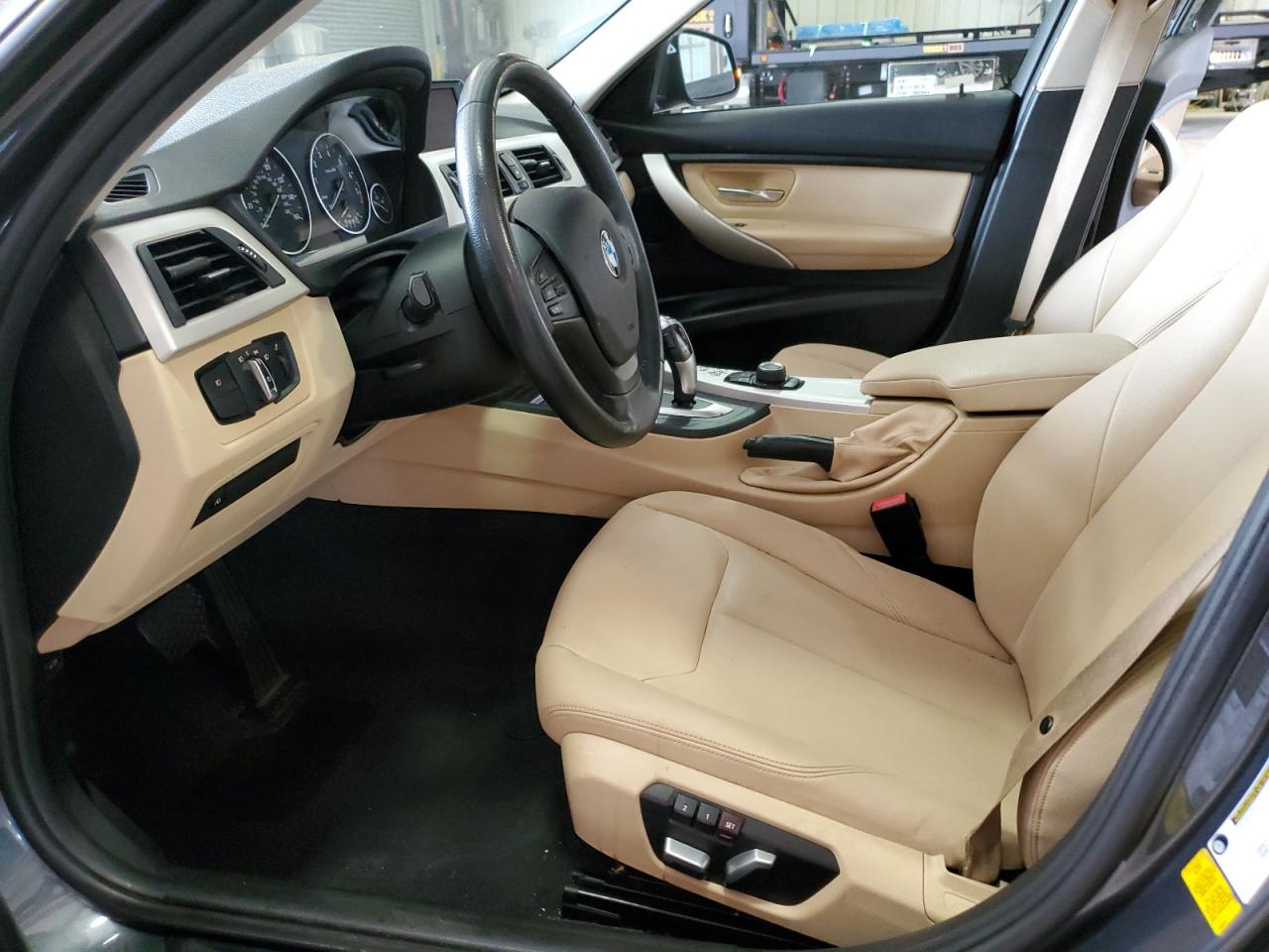 WBA8E1G50JNU92820 2018 BMW 320 I