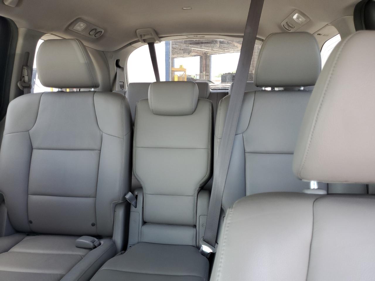 5FNRL5H6XCB135190 2012 Honda Odyssey Exl