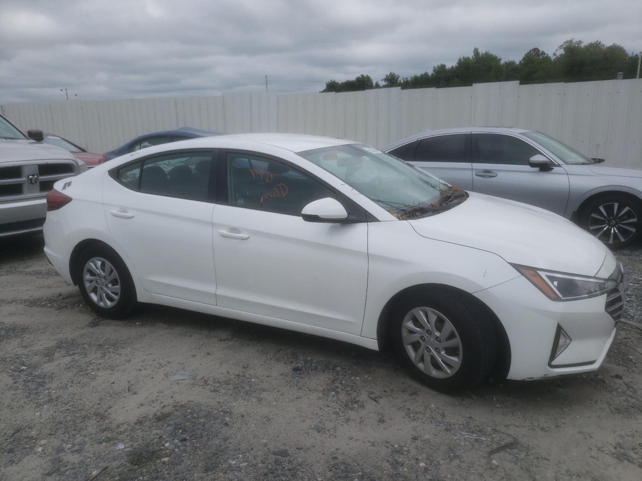 5NPD74LF1KH448788 2019 Hyundai Elantra Se