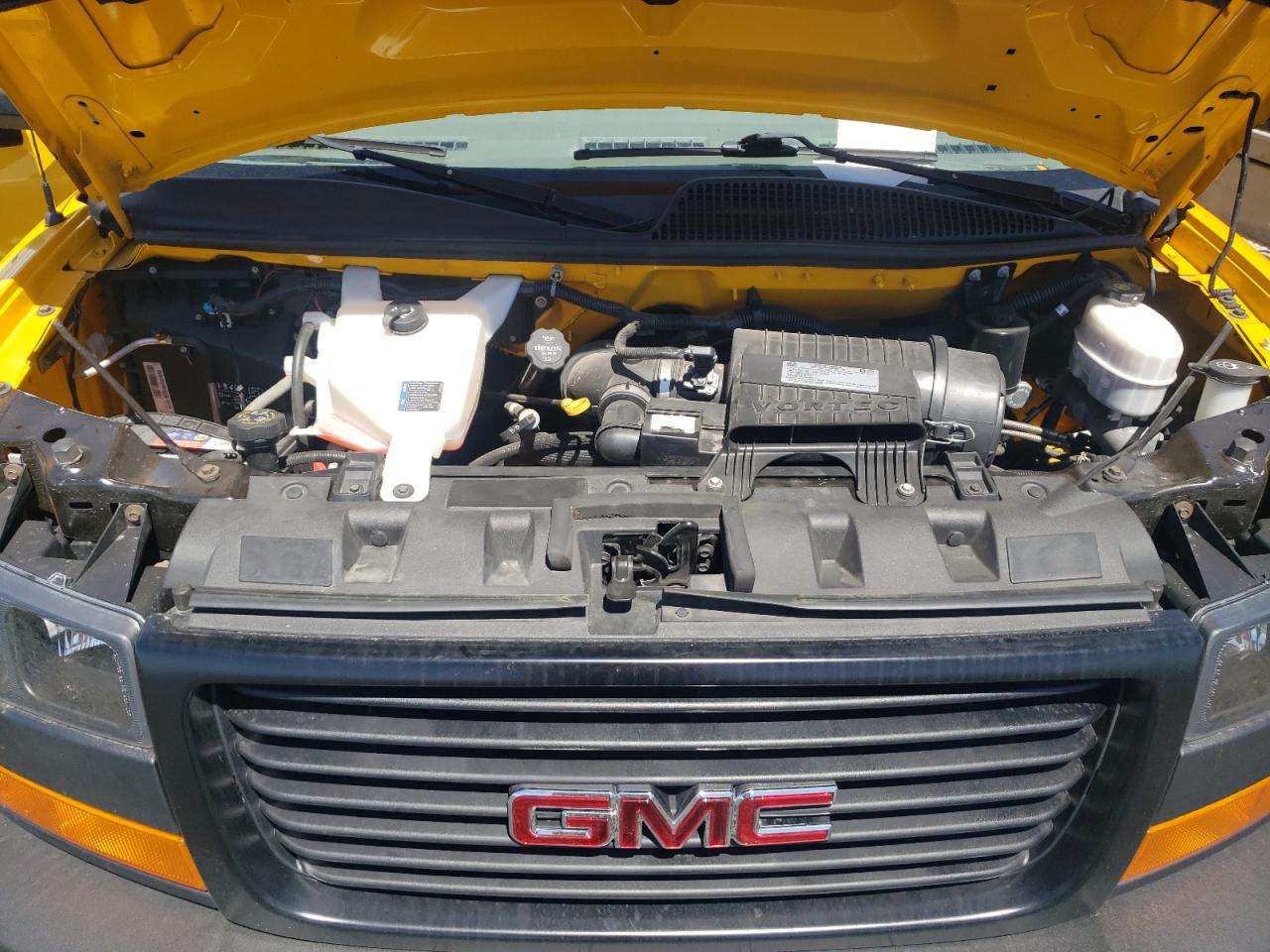 7GZ37TCG9KN007931 2019 GMC Savana Cutaway G3500