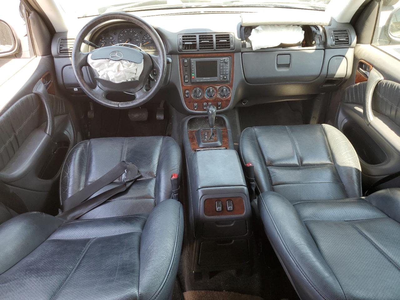 4JGAB54E51A288963 2001 Mercedes-Benz Ml 320