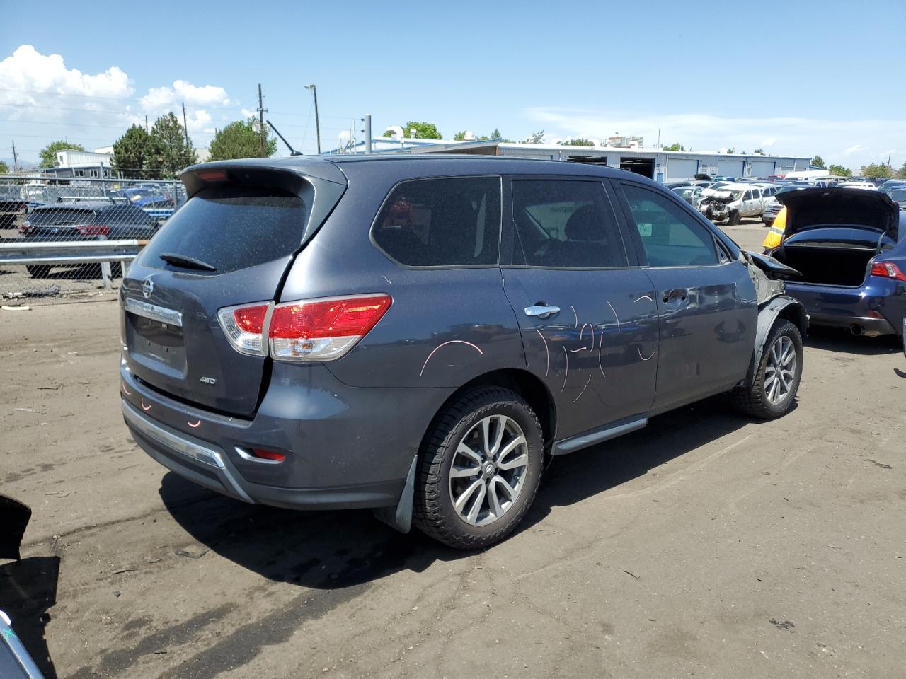 2014 Nissan Pathfinder S vin: 5N1AR2MM8EC687796