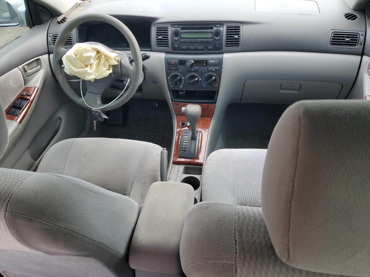 2T1BR32EX5C381572 2005 Toyota Corolla Ce