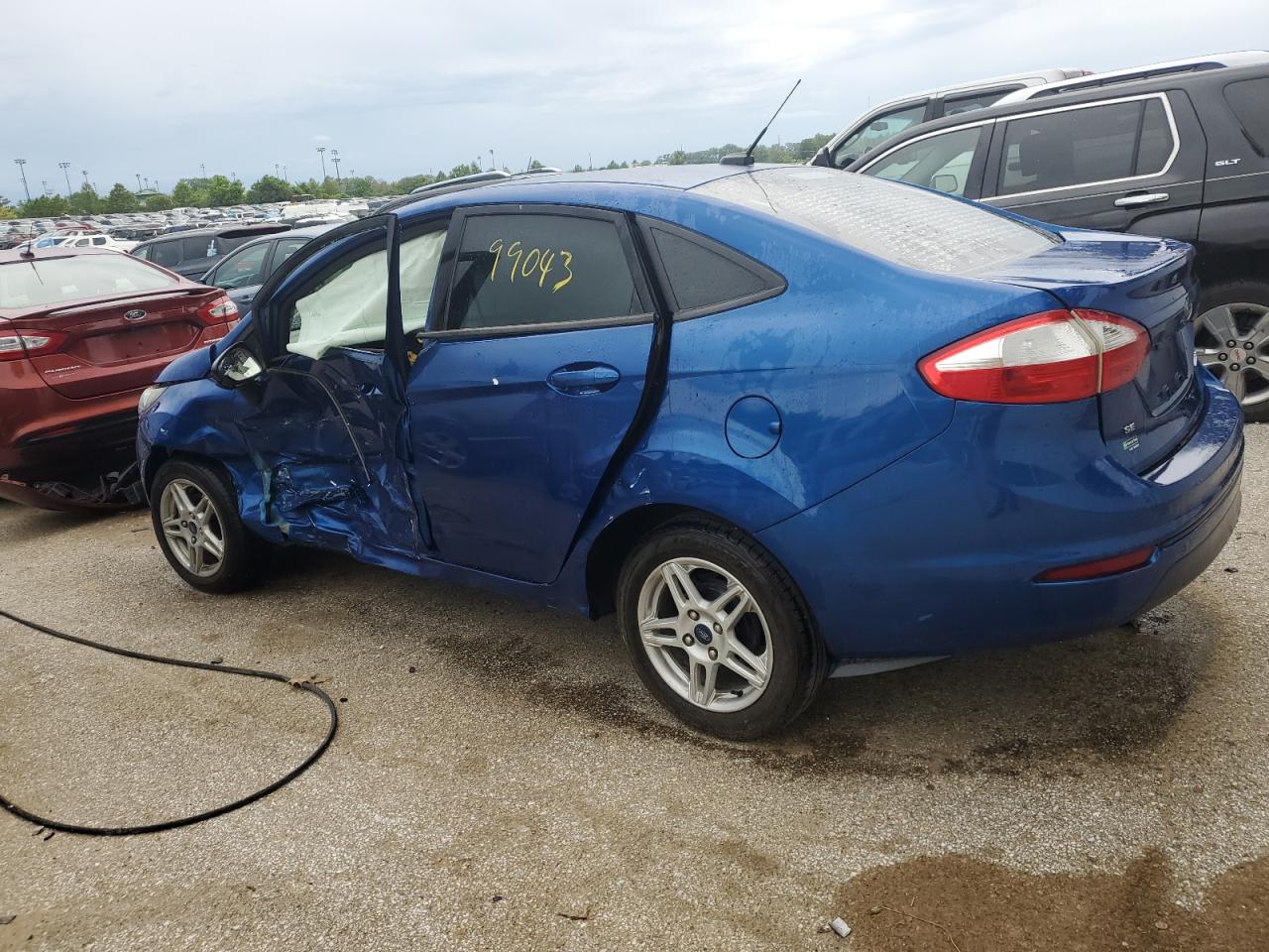 Lot #2821604775 2018 FORD FIESTA SE