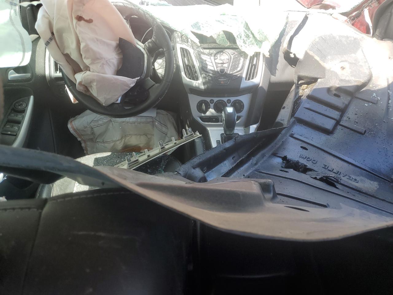 1FADP3F20EL294499 2014 Ford Focus Se