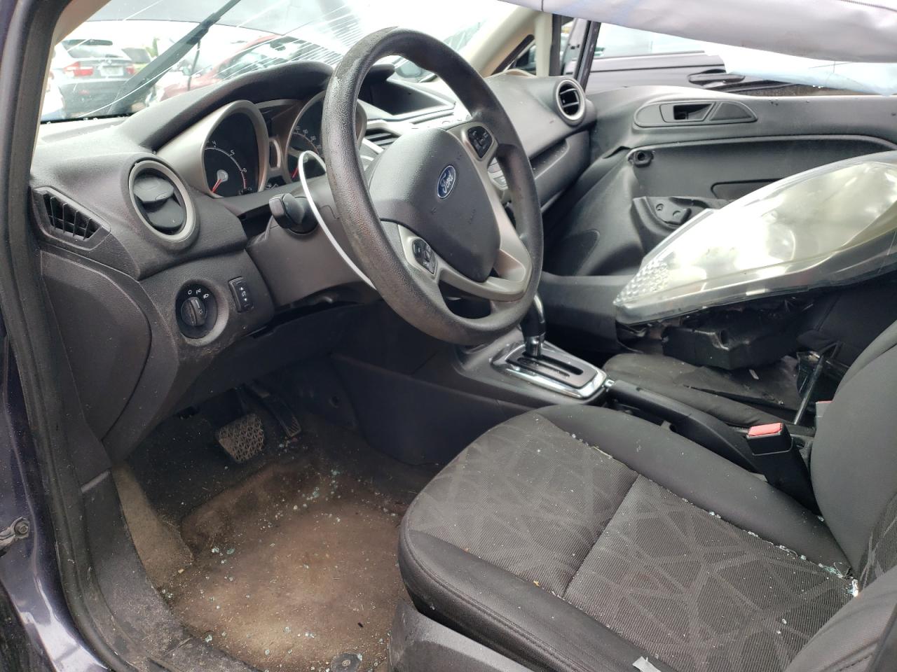 3FADP4BJ8DM143989 2013 Ford Fiesta Se