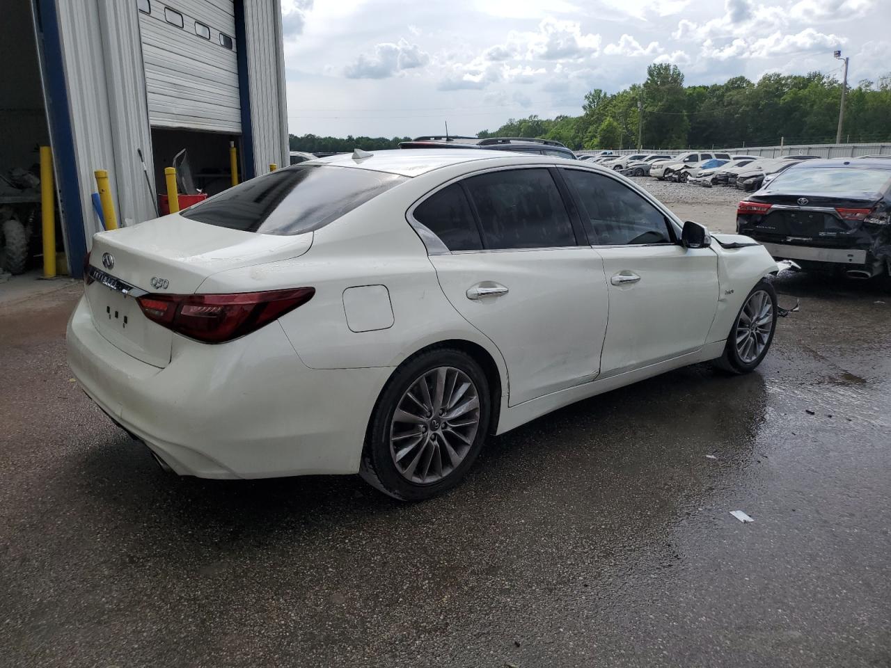 2019 Infiniti Q50 Luxe vin: JN1EV7AP4KM513794