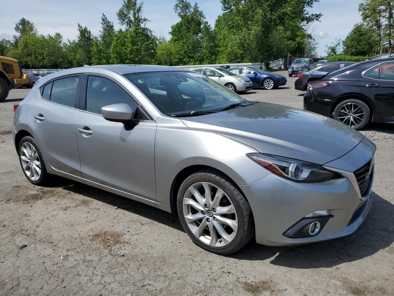 JM1BM1N36G1292022 2016 Mazda 3 Grand Touring