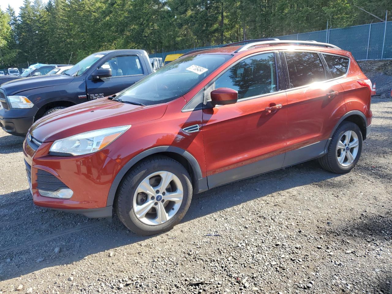 1FMCU9GXXGUB41004 2016 Ford Escape Se