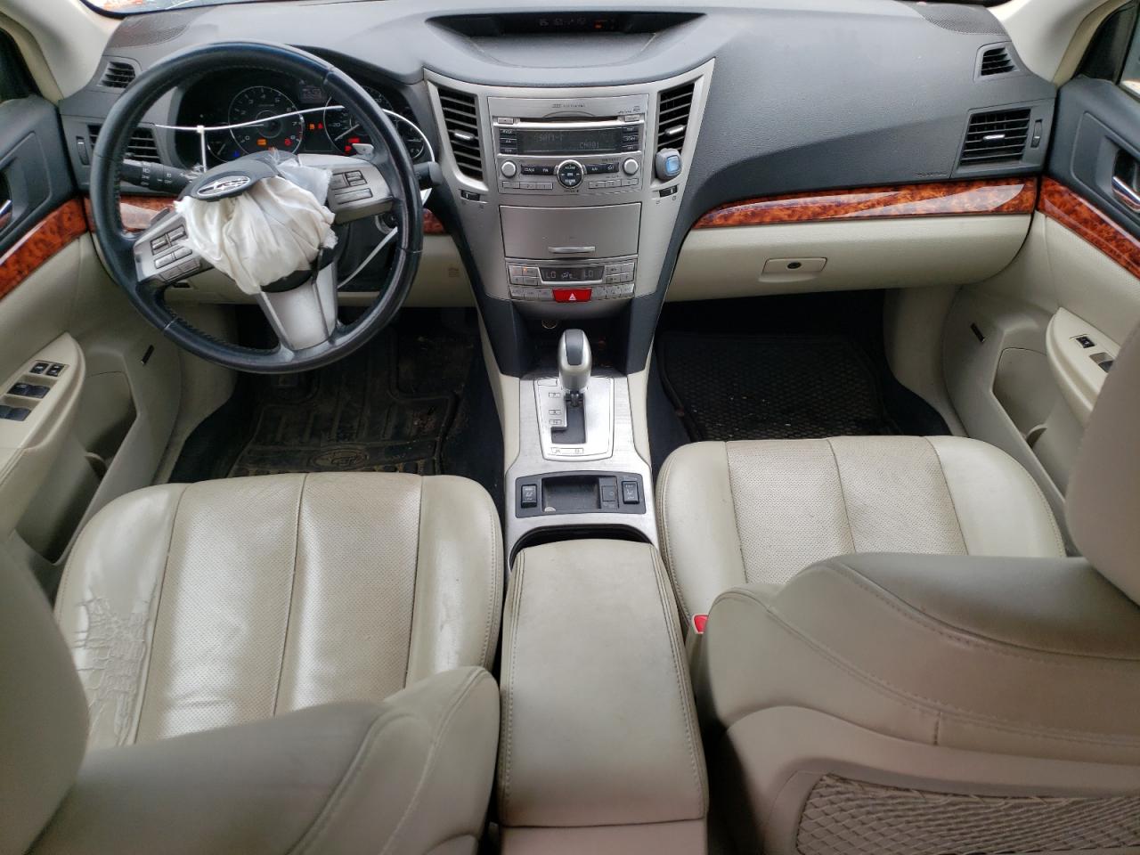 4S4BRCJC3B3353726 2011 Subaru Outback 2.5I Limited