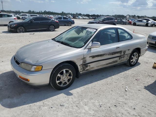 1996 Honda Accord Lx VIN: 1HGCD7232TA022812 Lot: 53749764