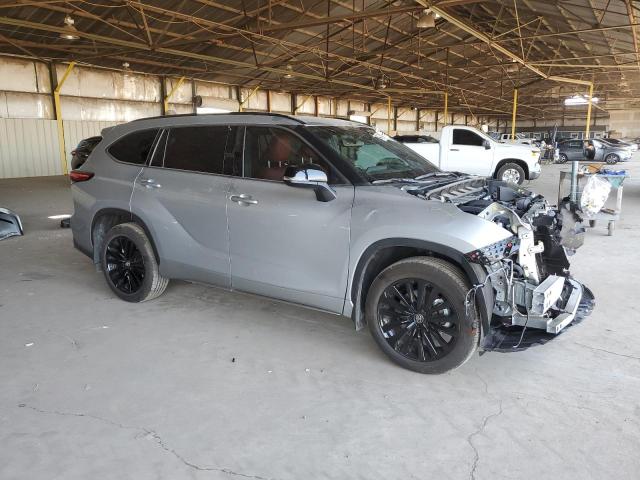 VIN 5TDKDRBH8PS516442 2023 Toyota Highlander, L no.4