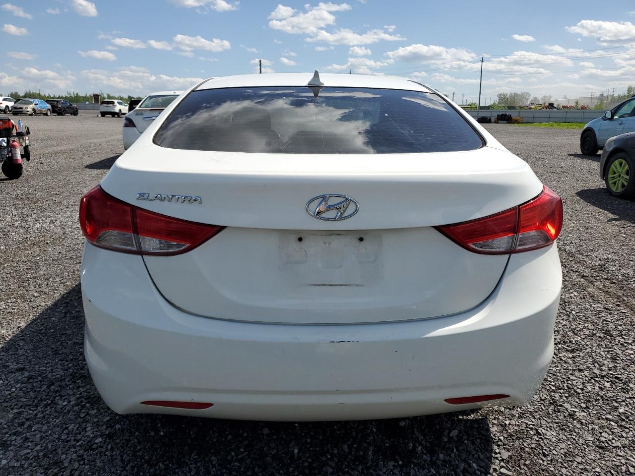 5NPDH4AE6DH449123 2013 Hyundai Elantra Gls