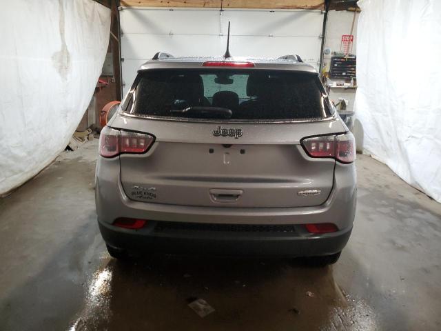 2018 Jeep Compass Latitude VIN: 3C4NJDBB5JT332061 Lot: 55813594